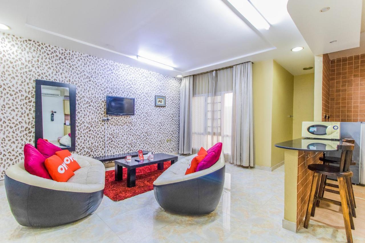 Oyo 109 Al Thabit Modern Hotel Apartment Ḩayl Āl ‘Umayr Esterno foto