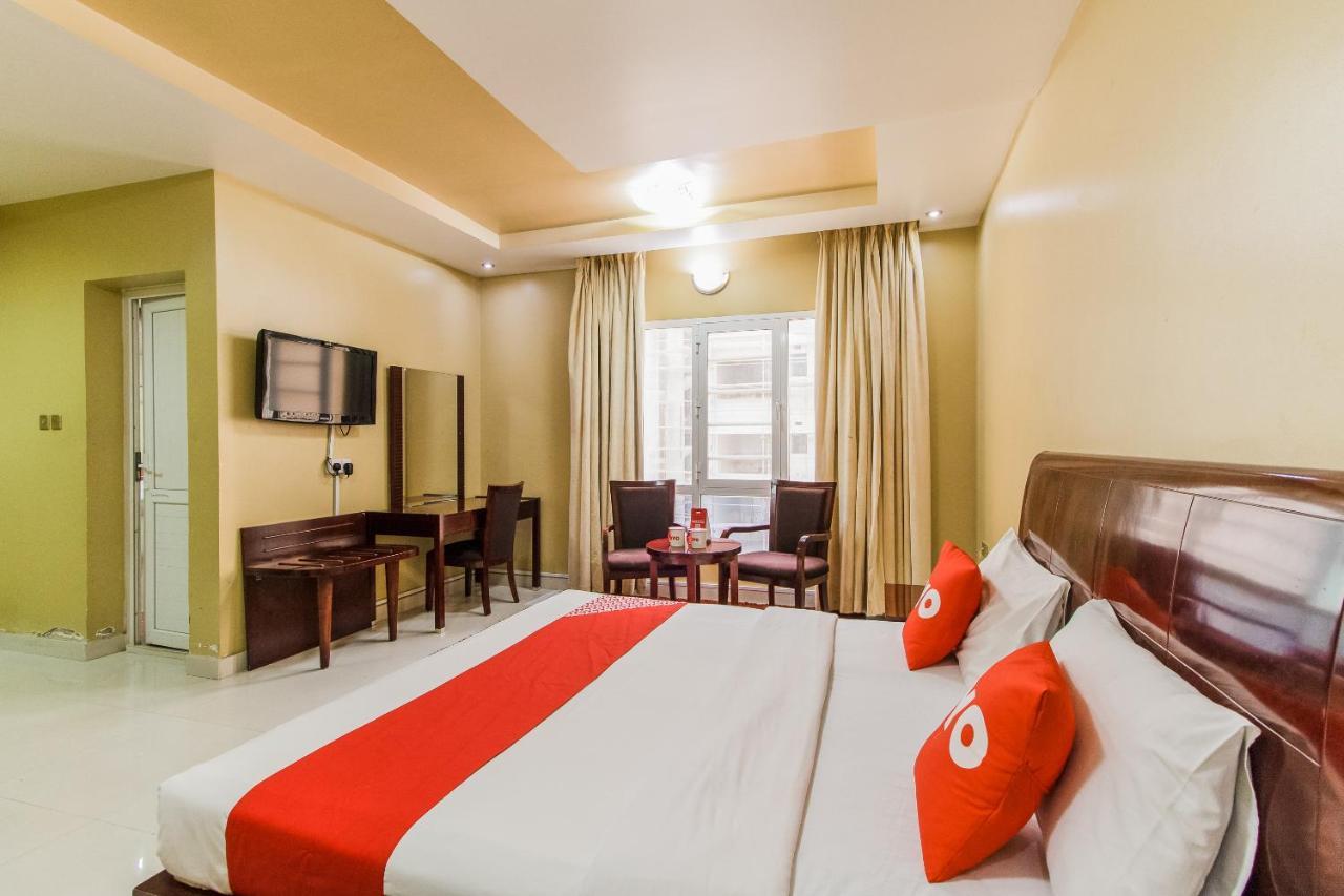 Oyo 109 Al Thabit Modern Hotel Apartment Ḩayl Āl ‘Umayr Esterno foto