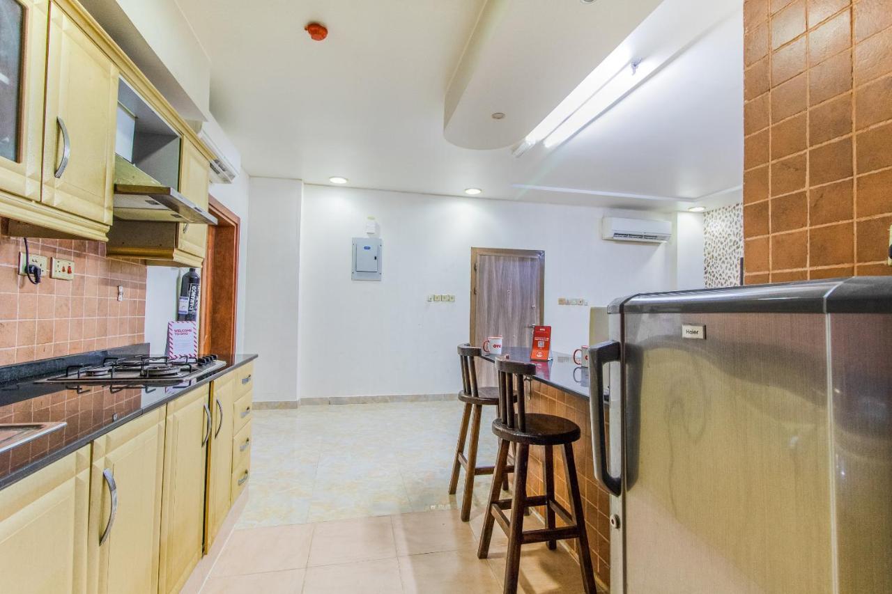 Oyo 109 Al Thabit Modern Hotel Apartment Ḩayl Āl ‘Umayr Esterno foto