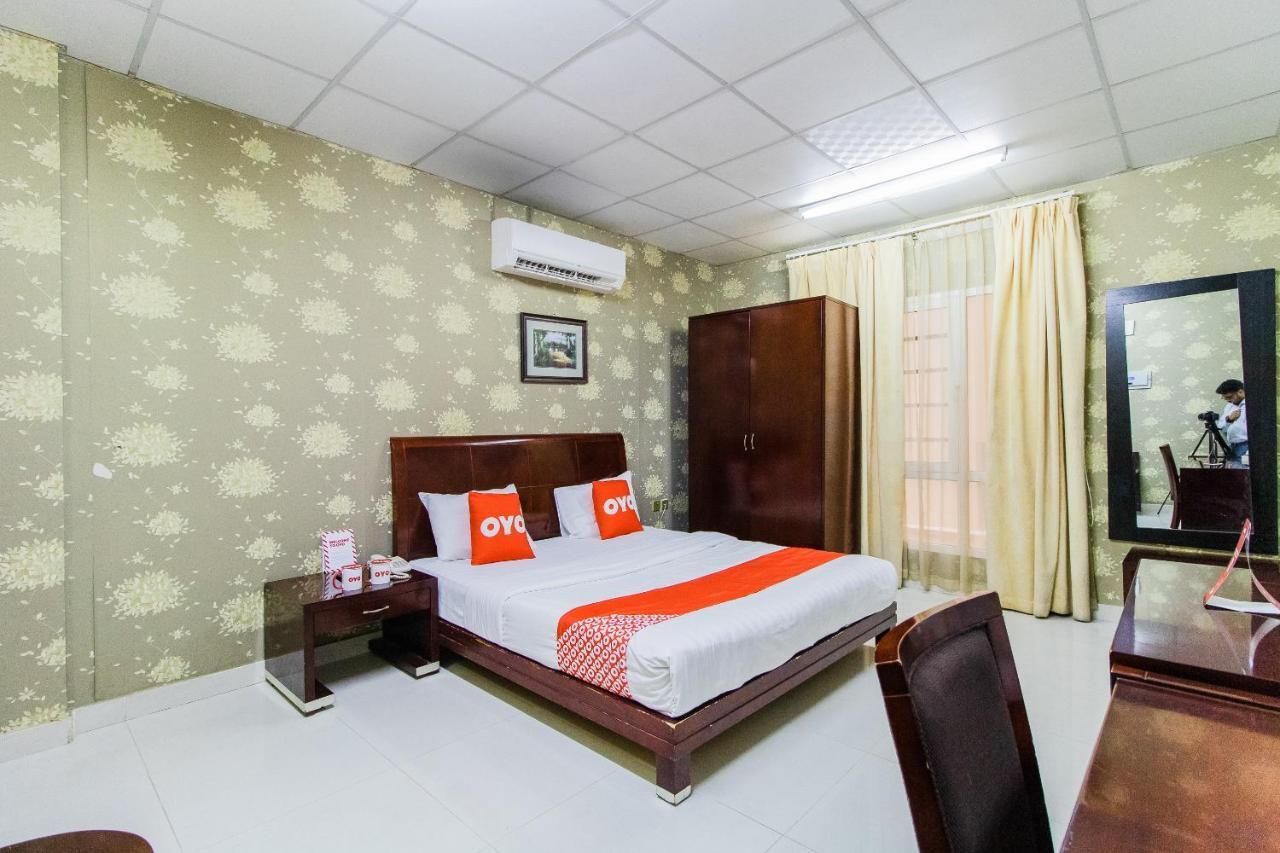 Oyo 109 Al Thabit Modern Hotel Apartment Ḩayl Āl ‘Umayr Esterno foto