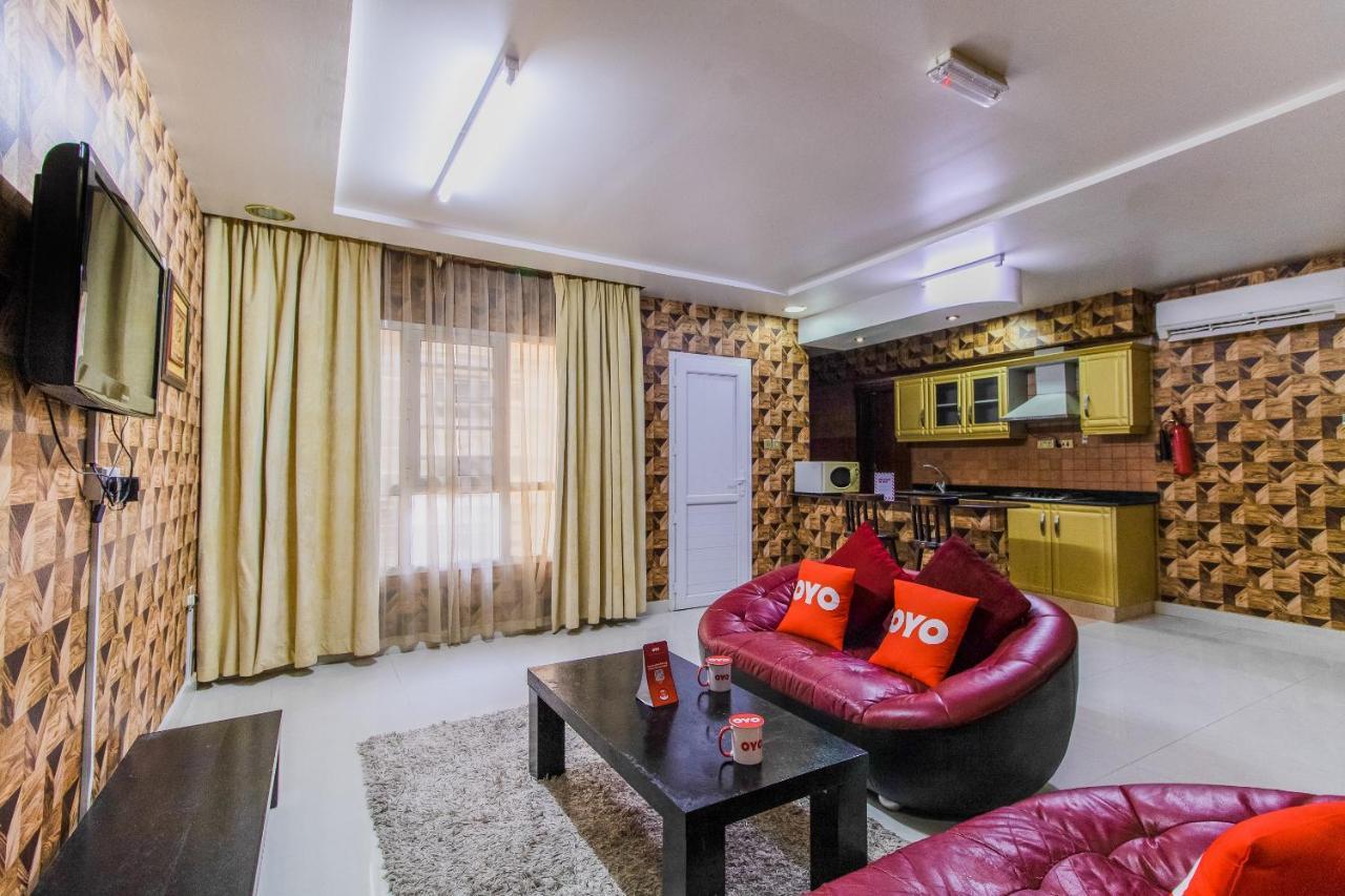 Oyo 109 Al Thabit Modern Hotel Apartment Ḩayl Āl ‘Umayr Esterno foto
