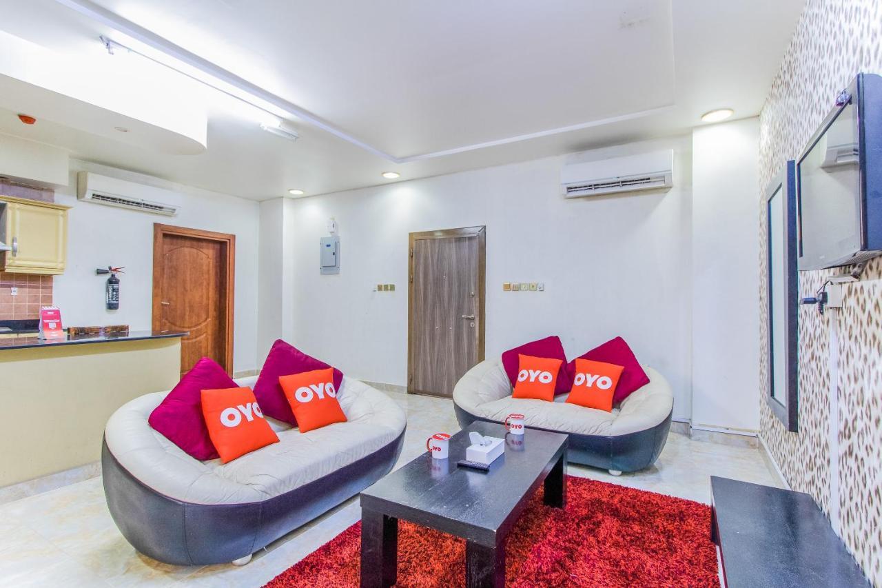 Oyo 109 Al Thabit Modern Hotel Apartment Ḩayl Āl ‘Umayr Esterno foto