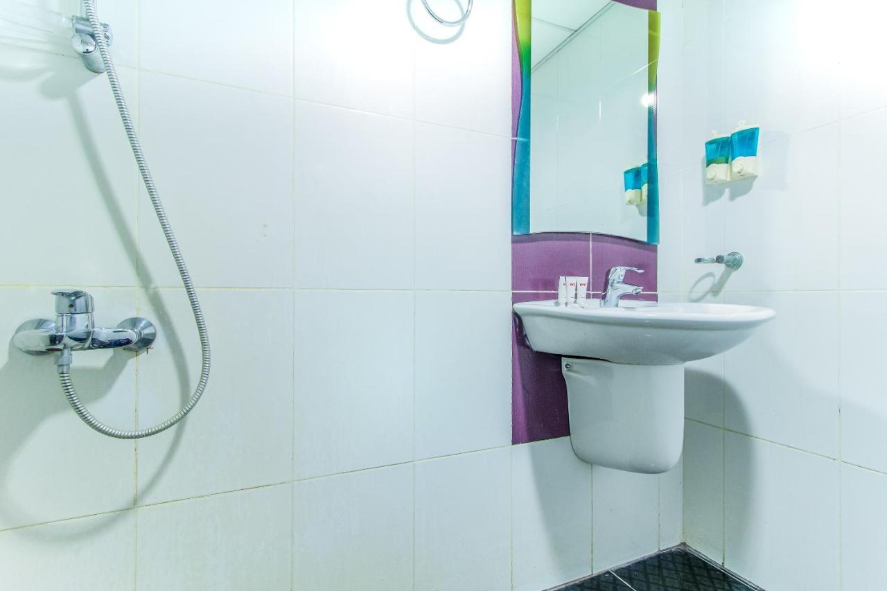 Oyo 109 Al Thabit Modern Hotel Apartment Ḩayl Āl ‘Umayr Esterno foto